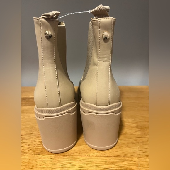 REDTOP Women's Chelsea Platform Round Toe Chunky Block Heel Boots Taupe 8.5 - Picture 4 of 7